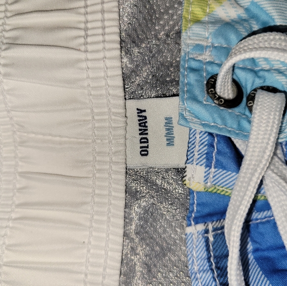 Men's Old Navy swim trunks size m - Picture 4 of 4